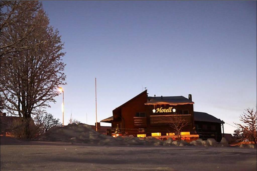 Ugandi Hotel Otepää Exterior foto